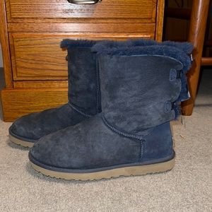 Navy Blue Uggs With Bows